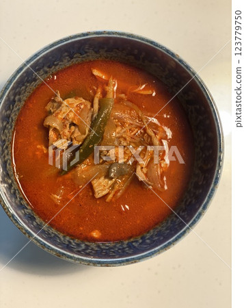 "Spicy Korean Tumbara Ramen: A Fiery Noodle Challenge" "Spicy Korean Tumbara Ramen: A Fiery Noodle Challenge" 123779750