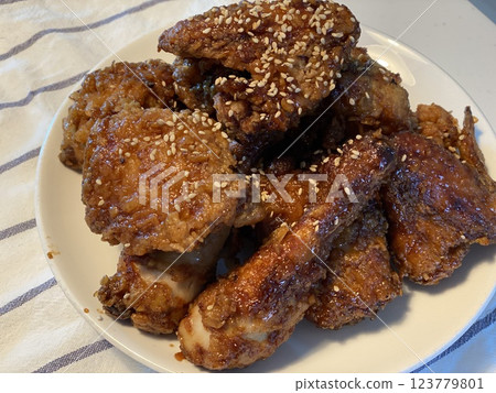 "Korean BBQ: Mouthwatering Pork Neck, Samgyeopsal, and Marinated Bulgogi" 123779801