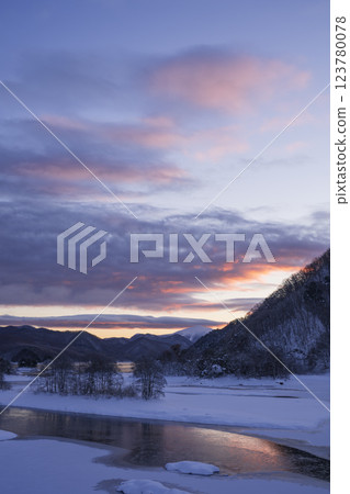 Winter sunrise over Lake Akimoto Winter sunrise over Lake Akimoto 123780078