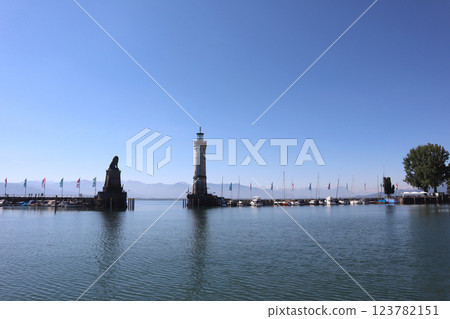 Port of Lindau on Lake Constance, Bavaria, Germany 123782151