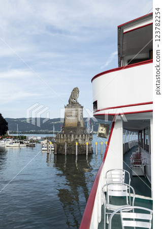 Port of Lindau on Lake Constance, Bavaria, Germany Port of Lindau on Lake Constance, Bavaria, Germany 123782254