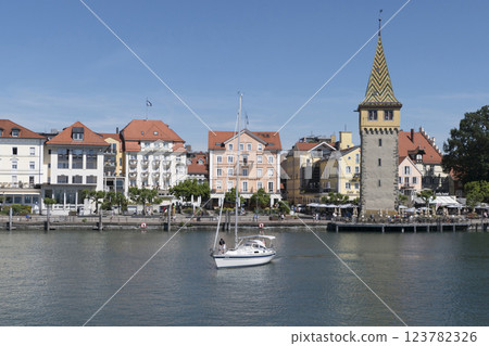 Mangturm in Lindau on Lake Constance, Bavaria, Germany 123782326