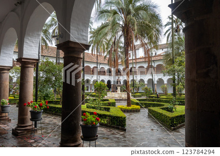 San Francisco convent and church courtyard in Quito, Ecuador 123784294