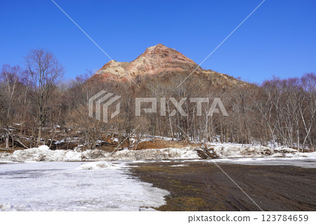 昭和新山(2025 年 3 月) 昭和新山(2025 年 3 月) 123784659