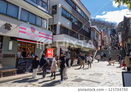 伊香保溫泉石階街景 123784780