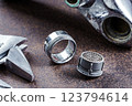 Remove aerator from faucet for less splashing 123794614