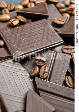 Luxury Dark Chocolate with Whole Coffee Beans Luxury Dark Chocolate with Whole Coffee Beans 123799053