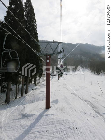 七巧板滑雪馬戲團 七巧板滑雪馬戲團 123804007