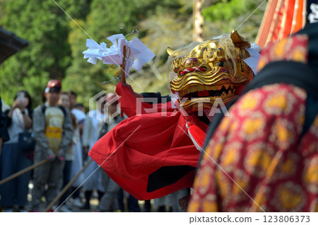 舞獅：白神社秋祭 123806373