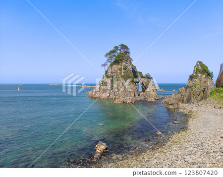 Tsurugane-dong 123807420