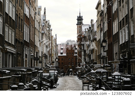 Experience the Charming Winter Street Scene in Historic City of Gdansk, Poland 123807602