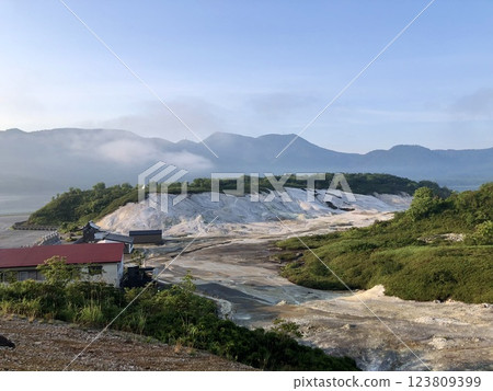 入住寺廟旅館,體驗恐山清晨的樂趣 入住寺廟旅館,體驗恐山清晨的樂趣 123809399