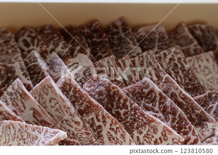國內和牛牛肉結霜 國內和牛牛肉結霜 123810580