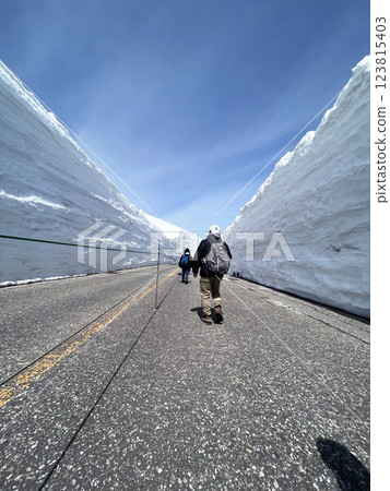 Snow Valley (Tateyama Town, Toyama Prefecture) 123815403