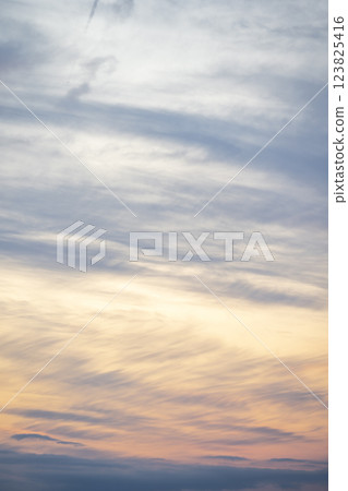 春天的夕陽 日落 黃昏 春天的天空 三月 [神奈川縣] 123825416