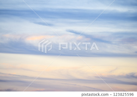 春天的夕陽 日落 黃昏 春天的天空 只有天空 [神奈川縣] 123825596
