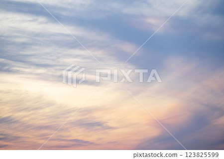 春天的夕陽 日落 黃昏 春天的天空 只有天空 [神奈川縣] 123825599