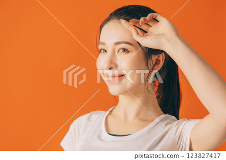 熱瑜珈圖片 123827417