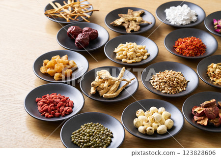 Various herbal medicine ingredients Various herbal medicine ingredients 123828606