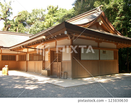 Ise Shrine Geku prayer waiting room 123830630