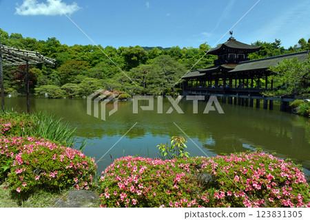 Bridge of Kyoto Heian Shrine 123831305
