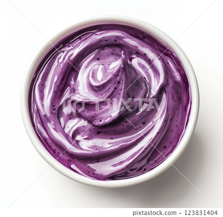 Blueberry yogurt in bowl isolated on white background, top view 123831404