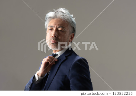 Business man 123832235