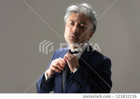商務男士 123832236