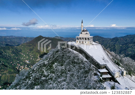 Footage of the mosque on Rize Qibla Mountain, also known as the mountain mosque and prayer hill, a tourist center visited by many people. Footage of the mosque on Rize Qibla Mountain, also known as the mountain mosque and prayer hill, a tourist center visited by many people. 123832887