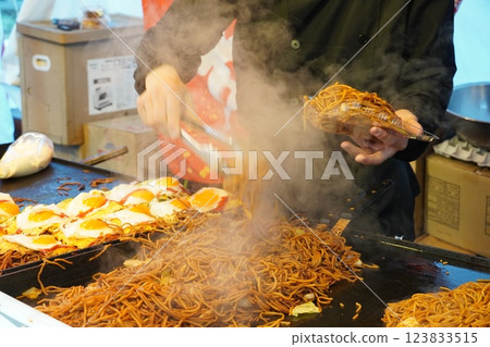 Yatai yakisoba image 123833515