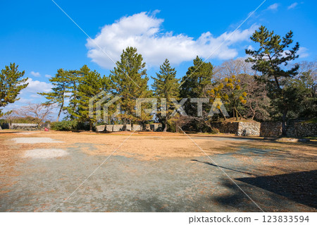 Toyohashi Park, Yoshida Castle Main Citadel Ruins, Toyohashi City, Aichi Prefecture Toyohashi Park, Yoshida Castle Main Citadel Ruins, Toyohashi City, Aichi Prefecture 123833594