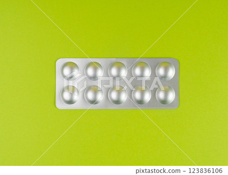 Pill Blister on Color Background, Silver Medicine Capsule Package, Drugs Packaging, Pill Pack 123836106