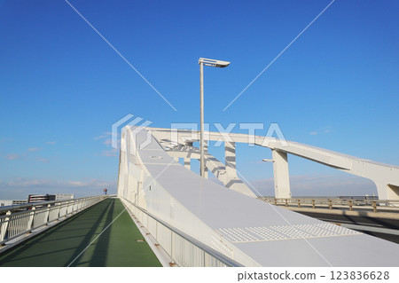 大阪/夢舞橋 123836628