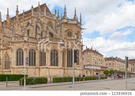 Renaissance apse of the church of Saint-Pierre de Caen Renaissance apse of the church of Saint-Pierre de Caen 123836916