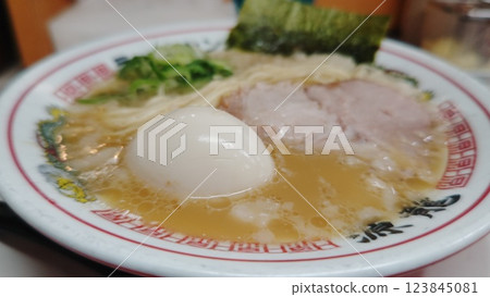 美味的豬骨拉麵 美味的豬骨拉麵 123845081