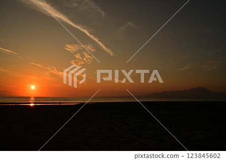 來自Yumigahama的Oyama 來自Yumigahama的Oyama 123845602