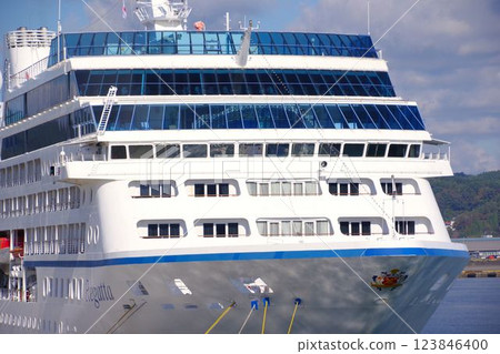 Large cruise ship Oceania Regatta - Zoom in on the bow and bridge Large cruise ship Oceania Regatta - Zoom in on the bow and bridge 123846400