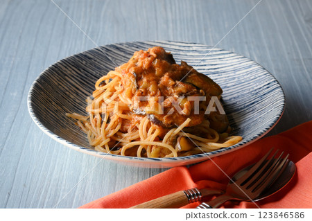 Tomato sauce pasta with eggplant and tuna Tomato sauce pasta with eggplant and tuna 123846586