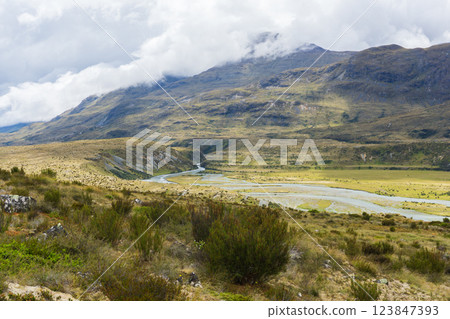 Mountains and rivers of Te Araroa, New Zealand Mountains and rivers of Te Araroa, New Zealand 123847393