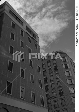 Shiodome Italian street Shiodome Italian street 123847910