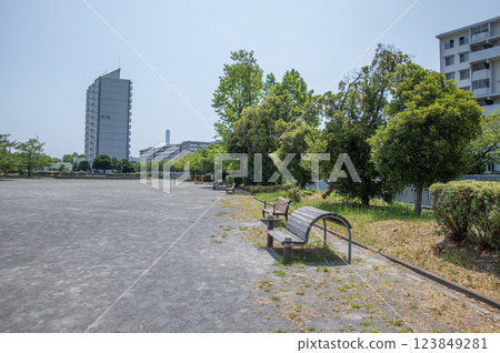 神奈川縣橫濱市金澤區富岡東富岡並木船泊公園 123849281