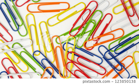 Colorful paper clips | 16:9 Colorful paper clips | 16:9 123850138