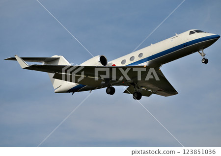 Self-Defense Forces multipurpose support aircraft U-4 takes off from Iruma Air Base Self-Defense Forces multipurpose support aircraft U-4 takes off from Iruma Air Base 123851036