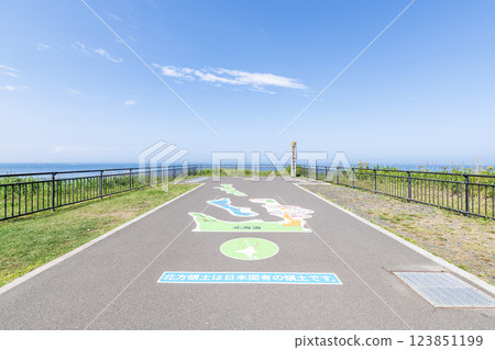 Summer scenery of Cape Nosappu, the easternmost point of the mainland in Nemuro, Hokkaido 123851199
