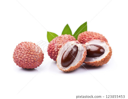 Lychee fruits on white backgrounds 123855453