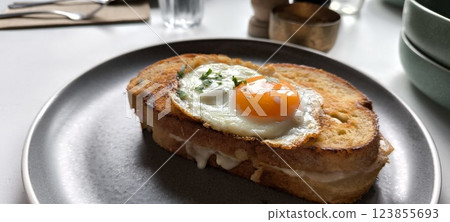 Clock Madam Clock Madam 123855693