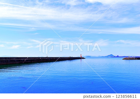 Iyonada Sea, clear skies Iyonada Sea, clear skies 123856611