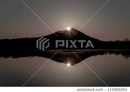 筑波山日出 鑽石筑波 筑波山日出 鑽石筑波 123860264