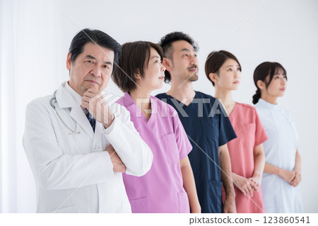 醫生護士成功轉職。 醫生護士成功轉職。 123860541