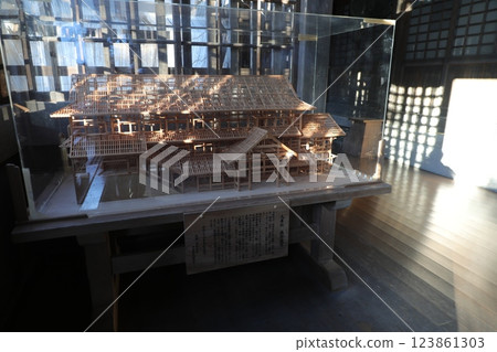 日本建築模型 123861303